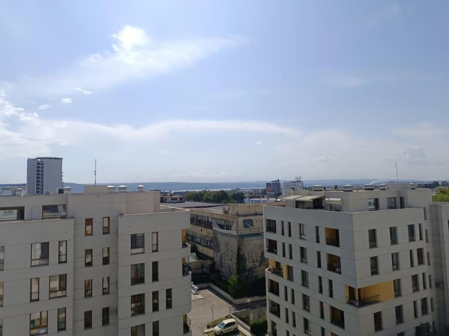 Spacious Prestige Penthouse Warna Exterior foto