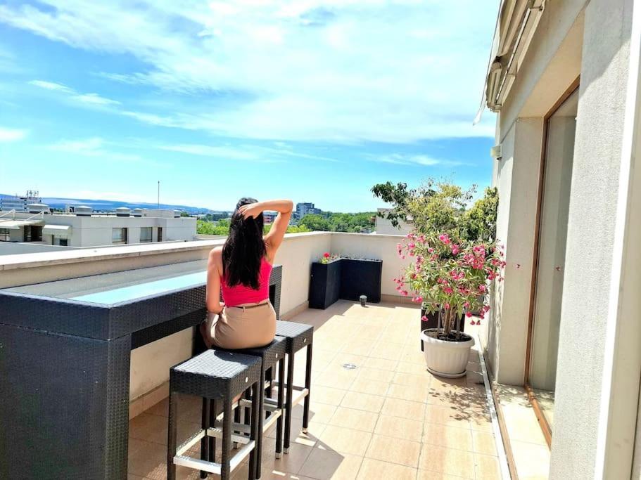 Spacious Prestige Penthouse Warna Exterior foto