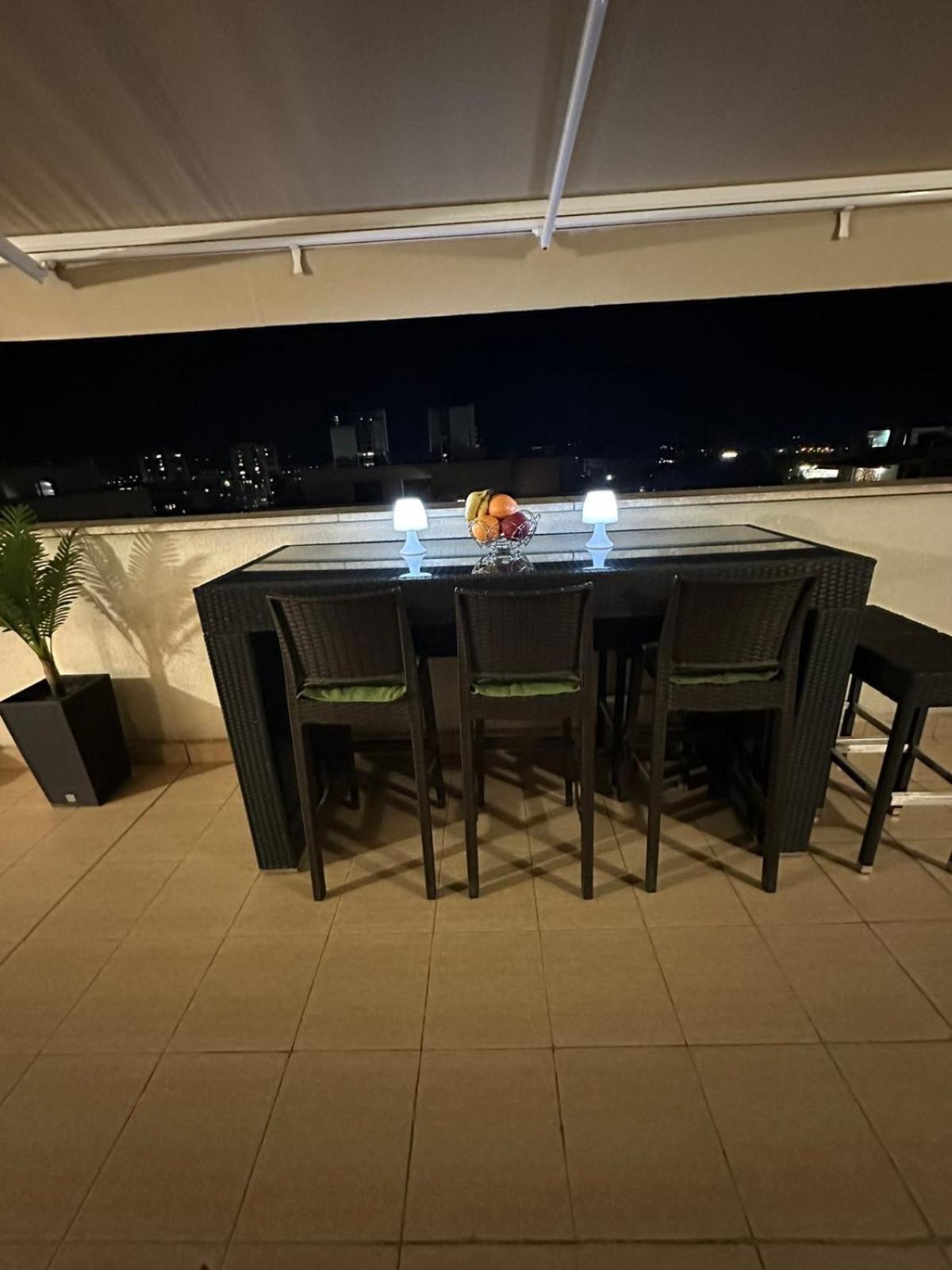 Spacious Prestige Penthouse Warna Exterior foto