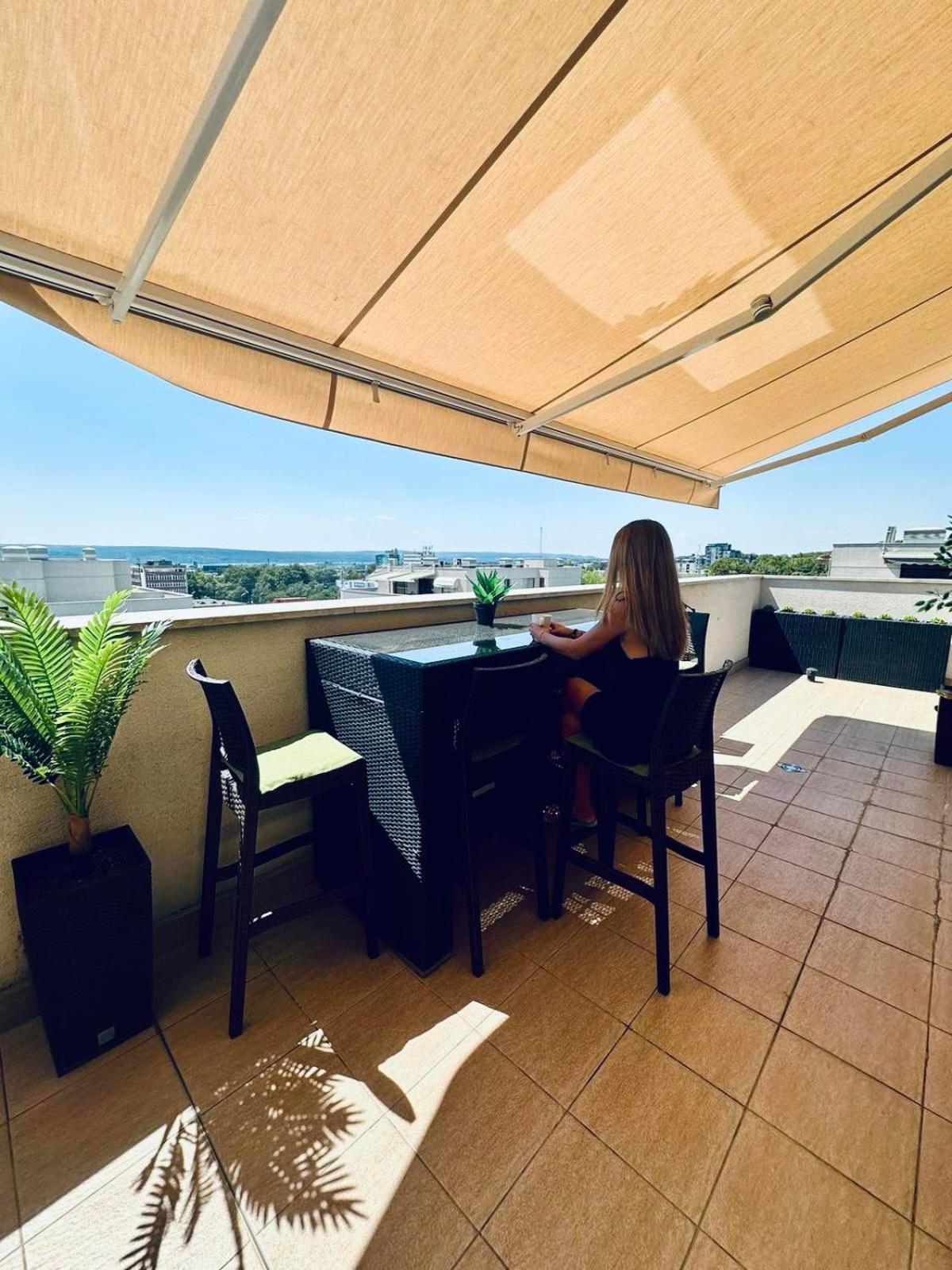 Spacious Prestige Penthouse Warna Exterior foto